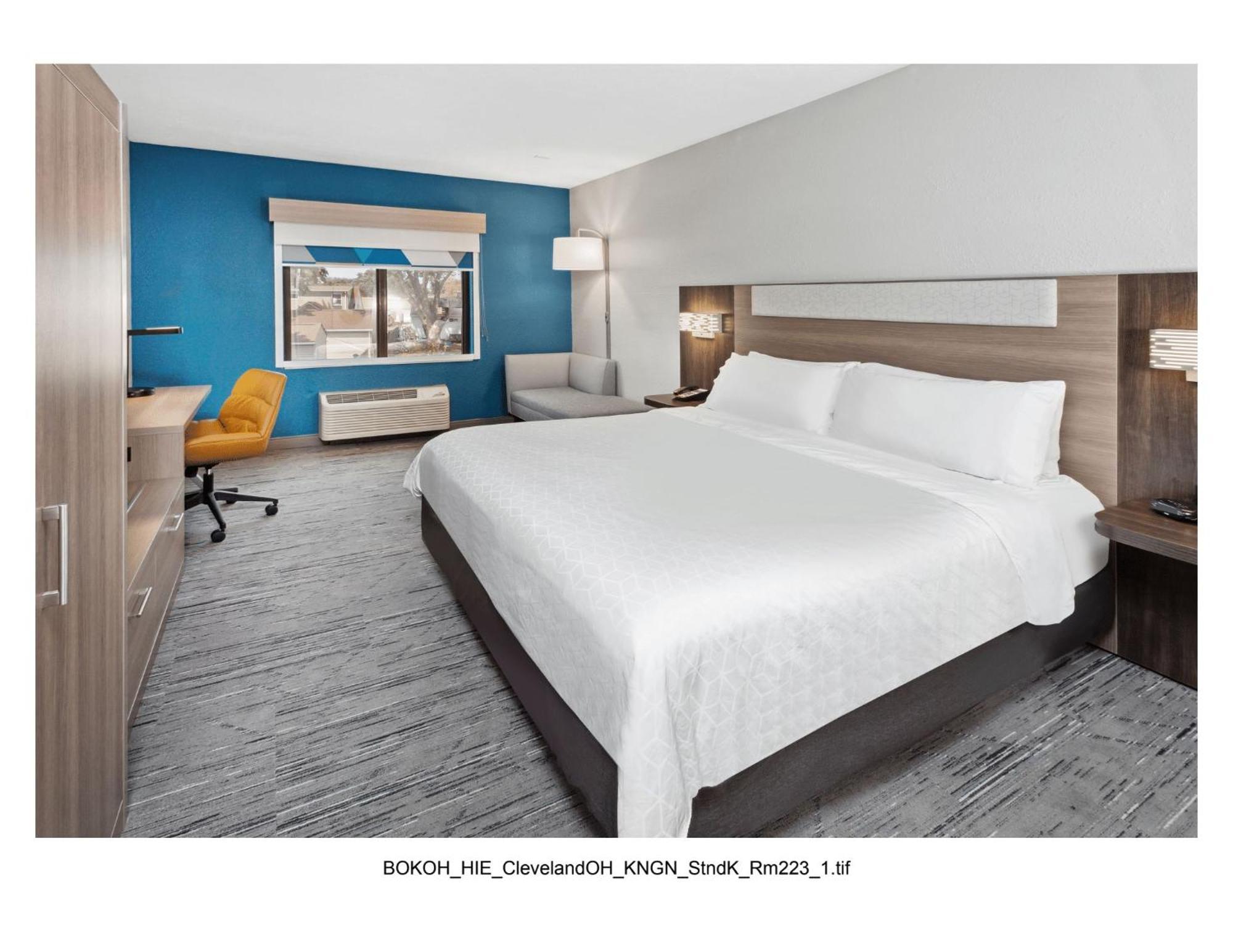 Holiday Inn Express Cleveland Airport - Brook Park By Ihg Ngoại thất bức ảnh